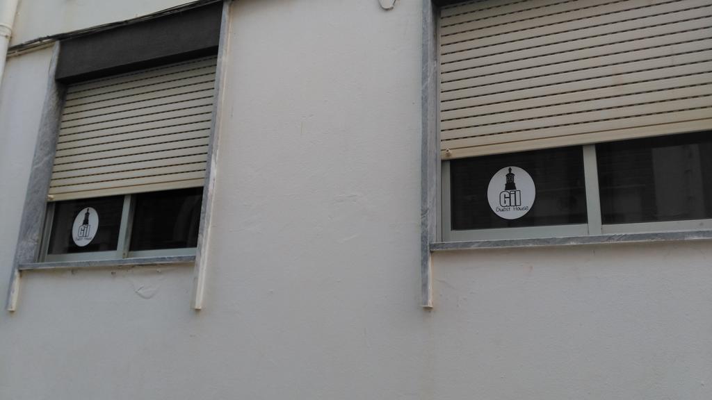 Gil * Lagos
